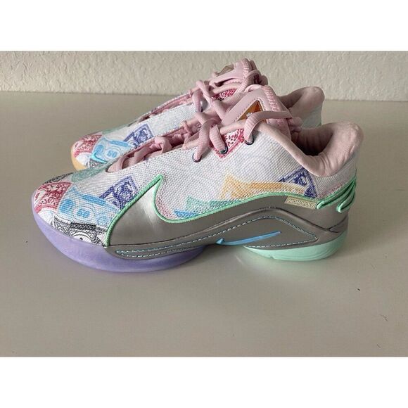 Nike LeBron XXII Monopoly Currency Shoes Sneakers 2 Laces FZ1097-100 Men\'s 9.5‎ main image 7